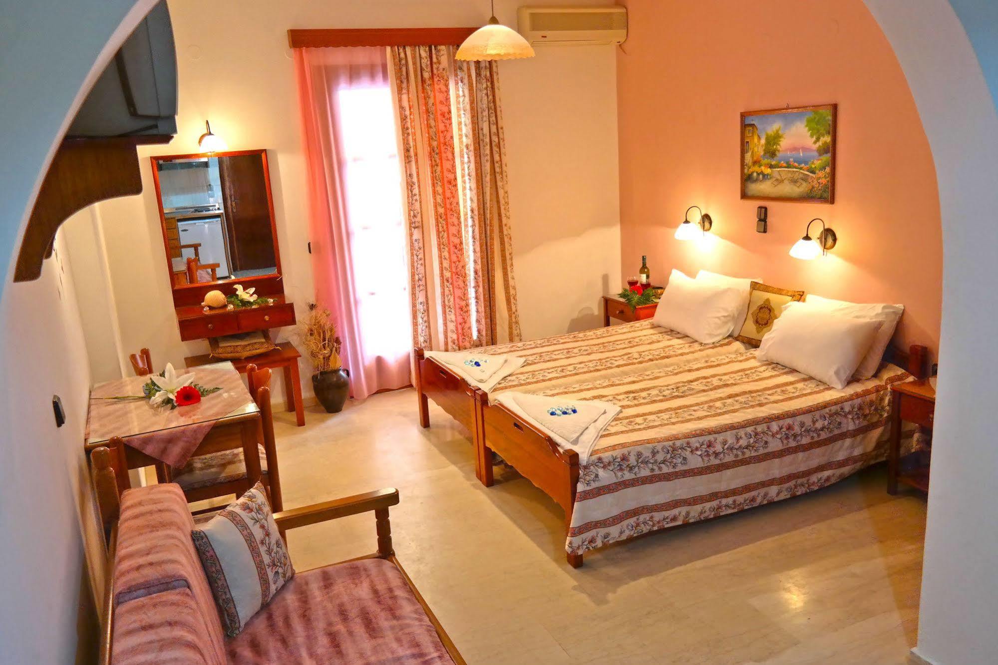 Golden Beach Studios Down Town Naxos City Kültér fotó