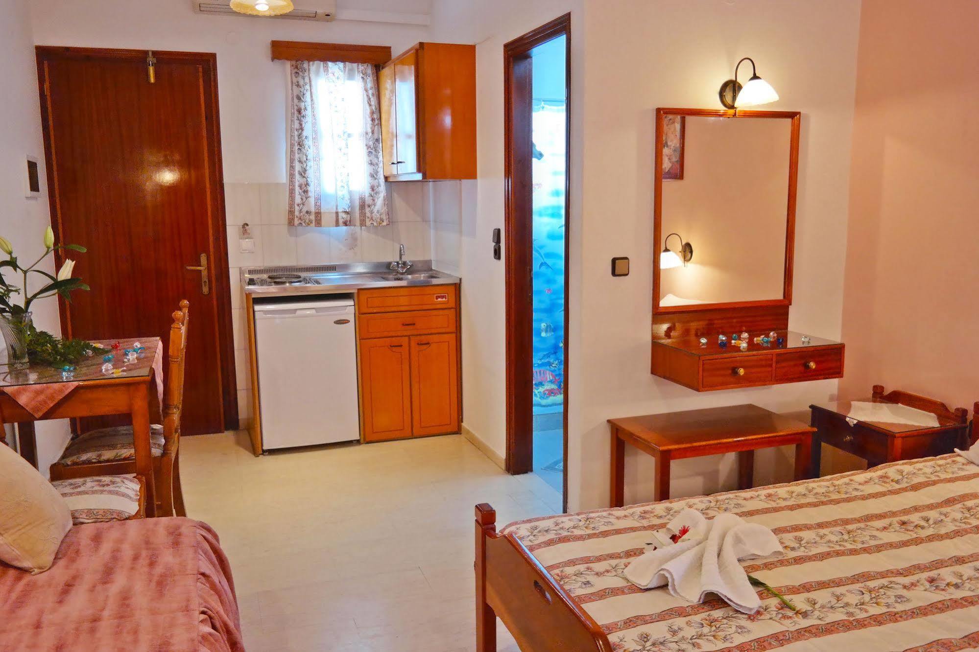 Golden Beach Studios Down Town Naxos City Kültér fotó
